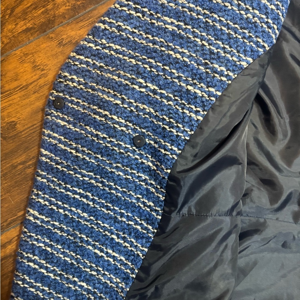 Pendleton Blue and White Women's Blazer - Picture 3 of 11